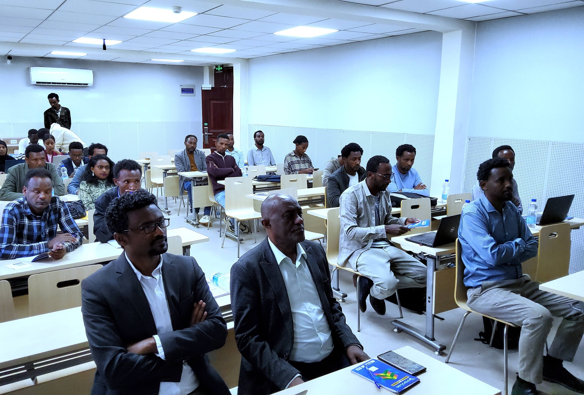 Read more about the article Training on Integrating AI into Research and Teaching Started